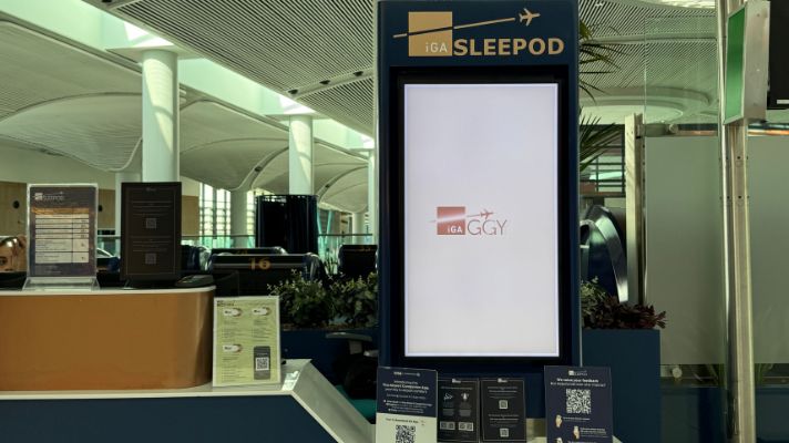 イスタンブール空港 iGA SLEEPOD 本体外観 完全個室カプセル