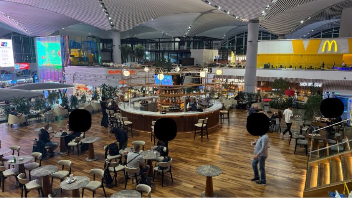 イスタンブール空港 IGA Loungeのラウンジ内の様子