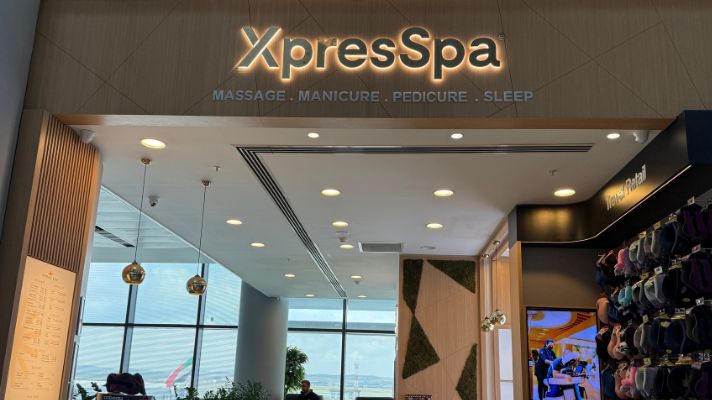 イスタンブール空港 XpressSpa マッサージチェア