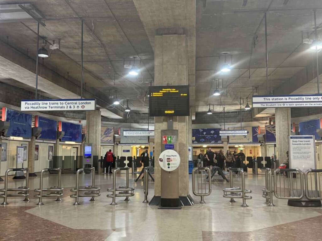 ロンドン地下鉄でのタッチ決済（Wiseカード利用）